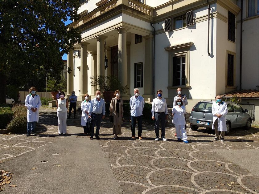 Coppia russa dona 30mila per 11 letti a Villa Donatello • Nove da Firenze